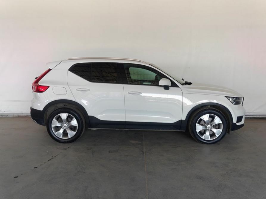 Volvo XC40 I Москва  - изображение 8