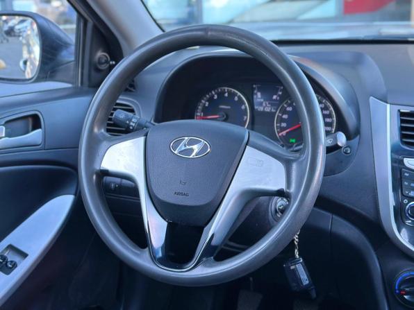 Hyundai Solaris I с пробегом 2014 года, цена 499 000 рублей, 281021 км, седан, Автокод Объявления