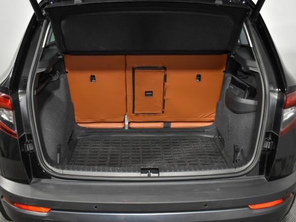 Skoda Karoq I с пробегом 2020 года, цена 2 048 000 рублей, 96933 км, внедорожник, Автокод Объявления