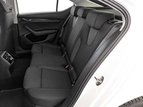Skoda Octavia IV (A8) с пробегом 2021 года, цена 1 450 000 рублей, 351430 км, лифтбек, Автокод Объявления