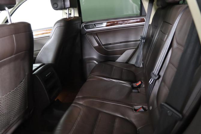 Volkswagen Touareg II с пробегом 2013 года, цена 1 999 990 рублей, 225841 км, внедорожник, Автокод Объявления
