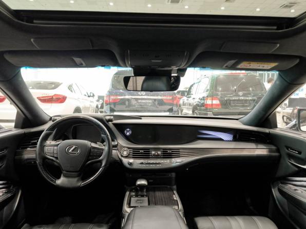 Lexus LS V с пробегом 2018 года, цена 5 550 000 рублей, 118016 км, седан, Автокод Объявления