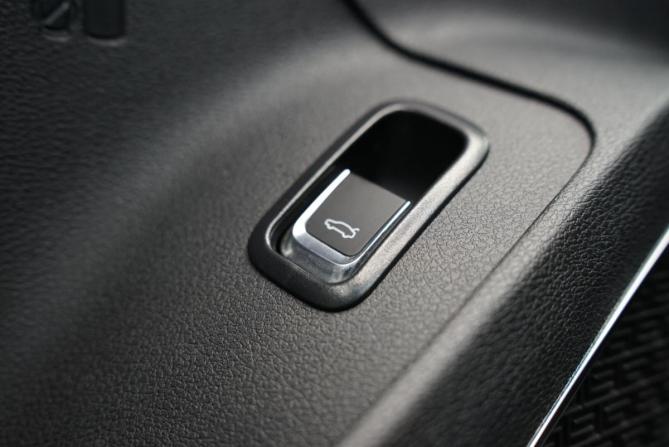 Geely Atlas Pro с пробегом 2023 года, цена 2 290 000 рублей, 63865 км, внедорожник, Автокод Объявления