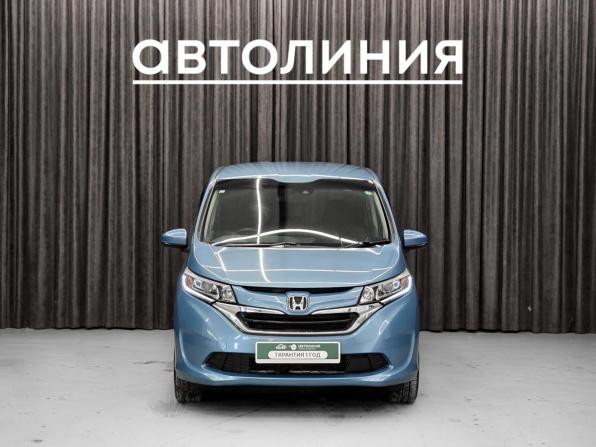 Honda Freed II с пробегом 2017 года, цена 1 550 000 рублей, 141300 км, компактвэн, Автокод Объявления
