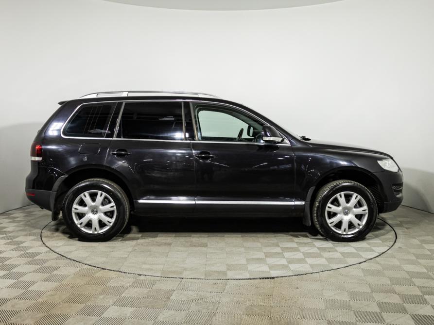 Volkswagen Touareg I Рестайлинг Санкт-Петербург  - изображение 4