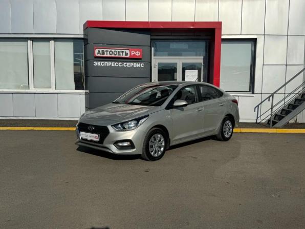 Hyundai Solaris II с пробегом 2019 года, цена 1 345 000 рублей, 68090 км, седан, Автокод Объявления