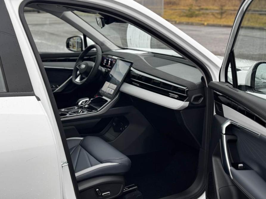 Geely Atlas II Ярославль  - изображение 19