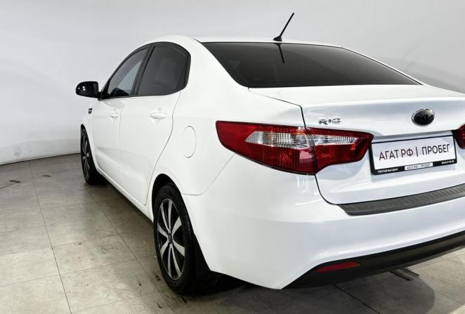 Kia Rio III с пробегом 2014 года, цена 900 000 рублей, 150153 км, седан, Автокод Объявления