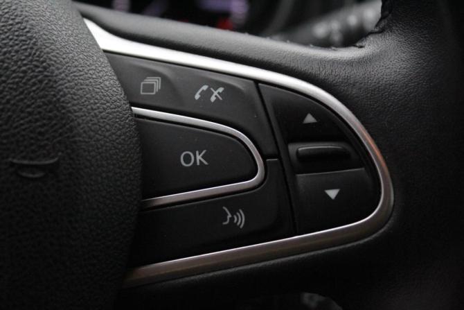 Renault Megane IV с пробегом 2018 года, цена 1 420 000 рублей, 180670 км, универсал, Автокод Объявления