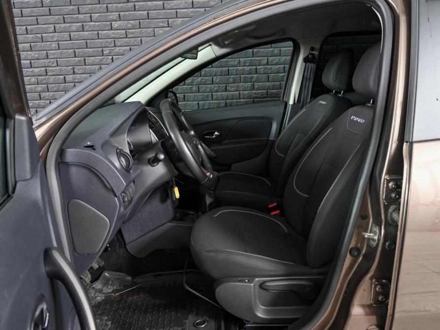 Renault Sandero II Рестайлинг Екатеринбург  - изображение 9