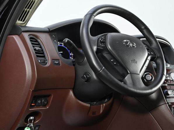 Infiniti QX50 I с пробегом 2015 года, цена 1 349 000 рублей, 118000 км, внедорожник, Автокод Объявления