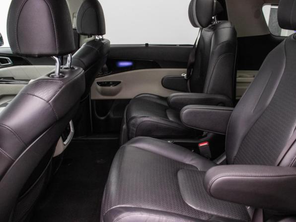 Kia Carnival IV с пробегом 2021 года, цена 3 600 000 рублей, 126832 км, минивэн, Автокод Объявления