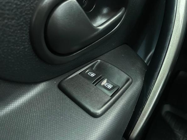 Renault Logan II Рестайлинг с пробегом 2022 года, цена 949 000 рублей, 132750 км, седан, Автокод Объявления