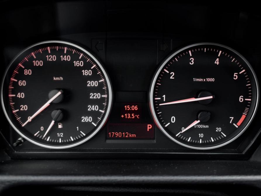 BMW X1 I (E84) Рестайлинг Екатеринбург  - изображение 14