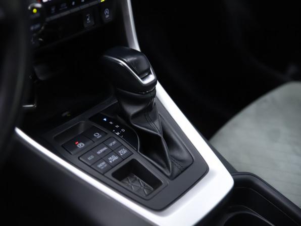 Toyota RAV4 V (XA50) с пробегом 2023 года, цена 3 490 000 рублей, 54219 км, внедорожник, Автокод Объявления