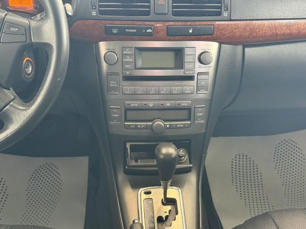 Toyota Avensis II Рестайлинг с пробегом 2008 года, цена 895 000 рублей, 175579 км, седан, Автокод Объявления