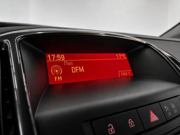 Opel Astra J с пробегом 2012 года, цена 809 000 рублей, 166675 км, хэтчбек, Автокод Объявления