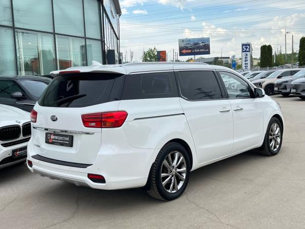 Kia Carnival III с пробегом 2018 года, цена 2 920 000 рублей, 115128 км, минивэн, Автокод Объявления