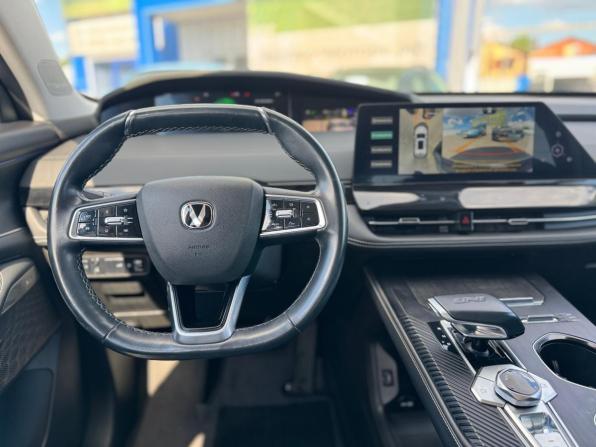 Changan UNI-K с пробегом 2023 года, цена 2 750 000 рублей, 52000 км, внедорожник, Автокод Объявления