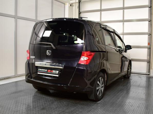 Honda Freed I Рестайлинг с пробегом 2011 года, цена 1 144 995 рублей, 156068 км, компактвэн, Автокод Объявления