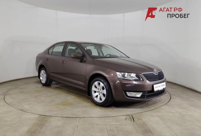 Skoda Octavia III (A7) с пробегом 2015 года, цена 1 050 000 рублей, 192763 км, лифтбек, Автокод Объявления