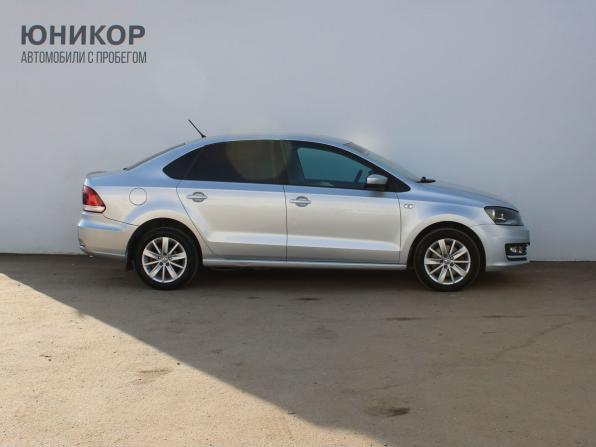 Volkswagen Polo V Рестайлинг с пробегом 2015 года, цена 1 069 000 рублей, 92030 км, седан, Автокод Объявления