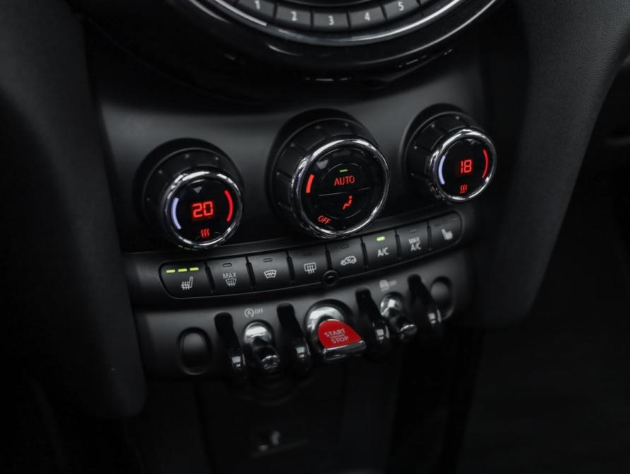 Mini Hatch III (F55/F56) Рестайлинг Санкт-Петербург  - изображение 20