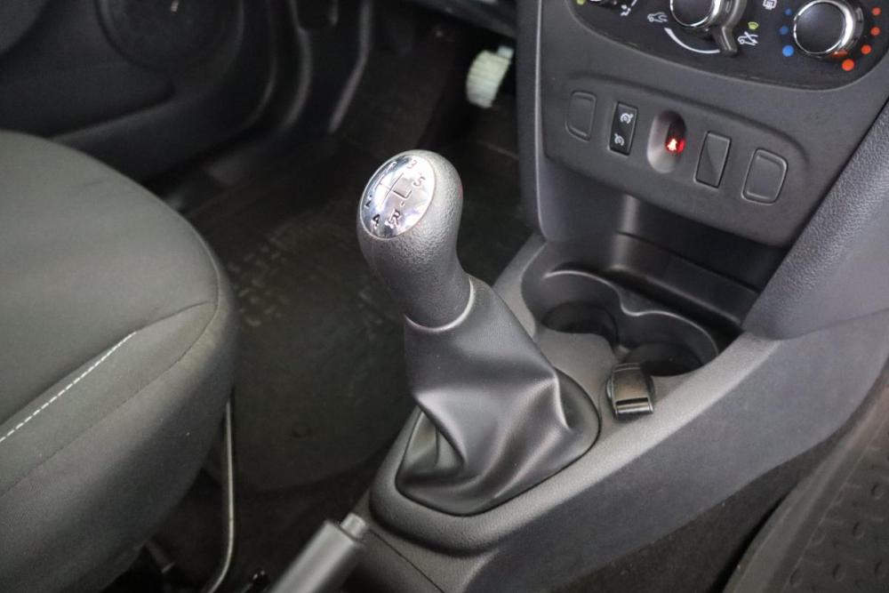 Renault Sandero II Санкт-Петербург  - изображение 10