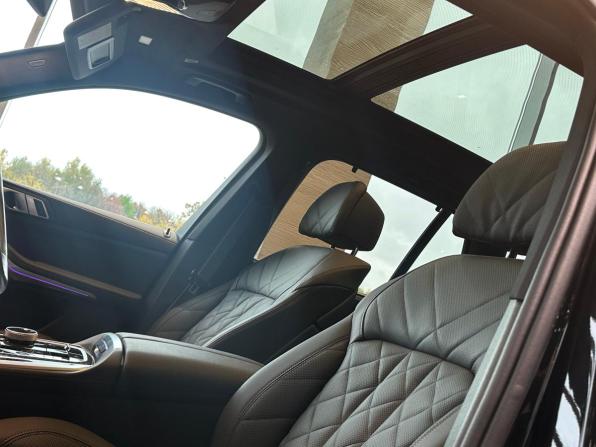 BMW X5 IV (G05/G18) Рестайлинг с пробегом 2024 года, цена 12 990 000 рублей, 27737 км, внедорожник, Автокод Объявления