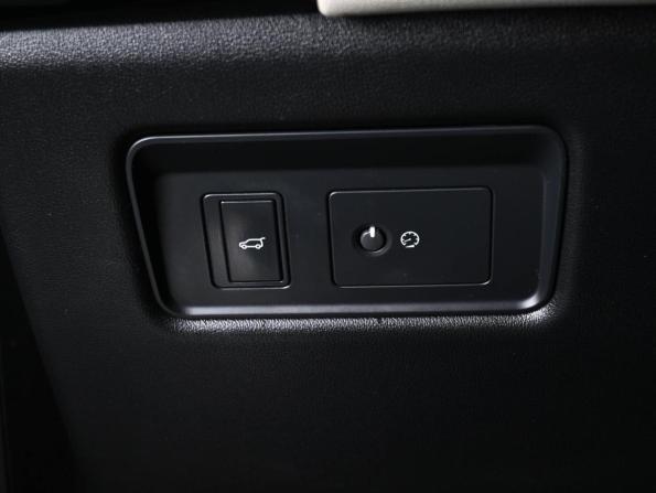 Land Rover Range Rover Sport II Рестайлинг с пробегом 2020 года, цена 6 790 000 рублей, 110732 км, внедорожник, Автокод Объявления