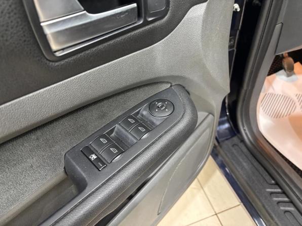 Ford Focus II с пробегом 2007 года, цена 395 000 рублей, 185767 км, хэтчбек, Автокод Объявления