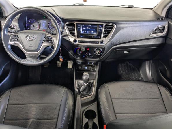 Hyundai Solaris II с пробегом 2019 года, цена 1 058 900 рублей, 190000 км, седан, Автокод Объявления