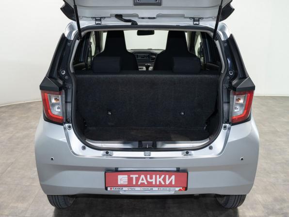 Daihatsu Mira e:S II с пробегом 2020 года, цена 675 000 рублей, 132000 км, хэтчбек, Автокод Объявления