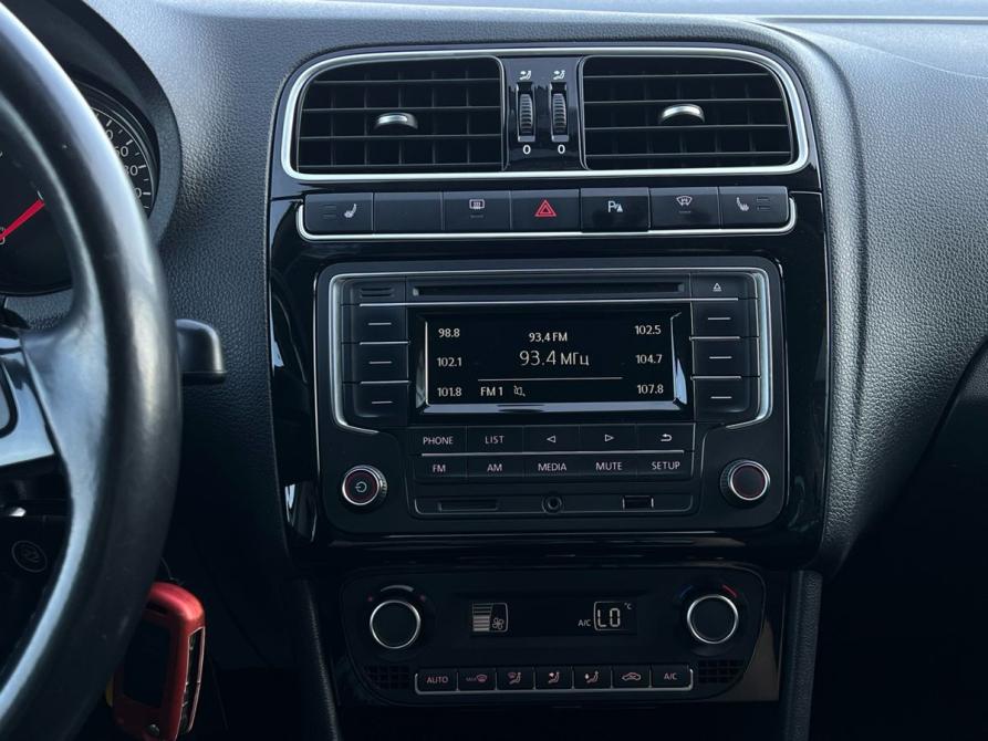Volkswagen Polo V Рестайлинг Волгоград  - изображение 9