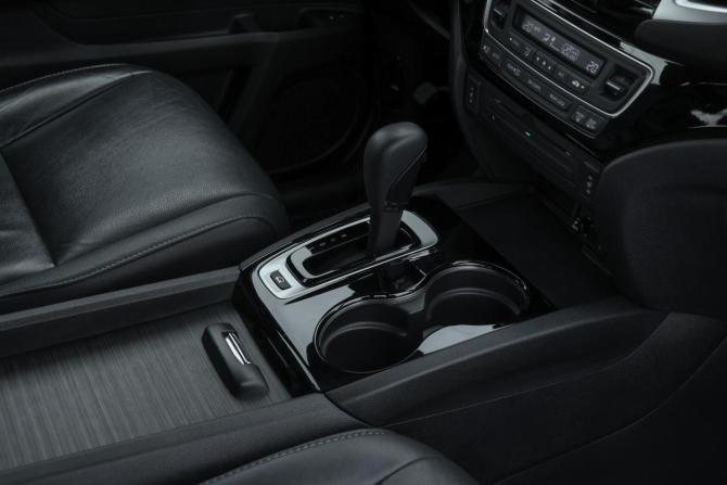 Honda Pilot III с пробегом 2018 года, цена 2 888 000 рублей, 130523 км, внедорожник, Автокод Объявления