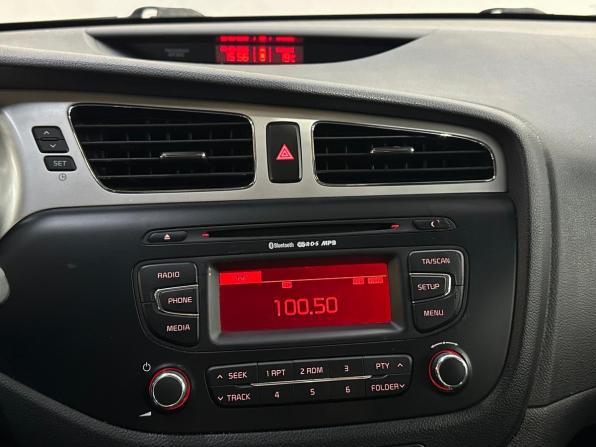 Kia Ceed II с пробегом 2013 года, цена 1 250 000 рублей, 82960 км, хэтчбек, Автокод Объявления