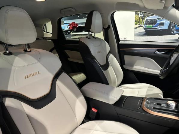 Haval Jolion I с пробегом 2023 года, цена 2 150 000 рублей, 39000 км, внедорожник, Автокод Объявления