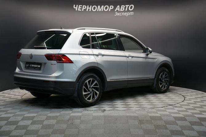 Volkswagen Tiguan II с пробегом 2018 года, цена 2 390 000 рублей, 133987 км, внедорожник, Автокод Объявления