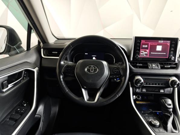 Toyota RAV4 V (XA50) с пробегом 2022 года, цена 3 455 000 рублей, 131887 км, внедорожник, Автокод Объявления