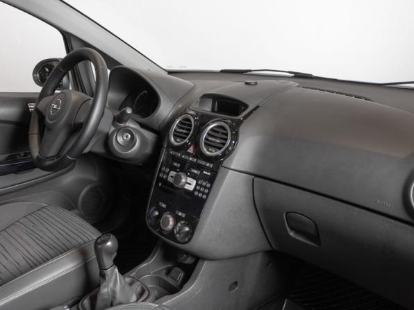 Opel Corsa D Рестайлинг II с пробегом 2014 года, цена 634 000 рублей, 100977 км, хэтчбек, Автокод Объявления