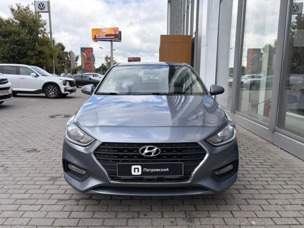 Hyundai Solaris II с пробегом 2017 года, цена 1 280 000 рублей, 100364 км, седан, Автокод Объявления