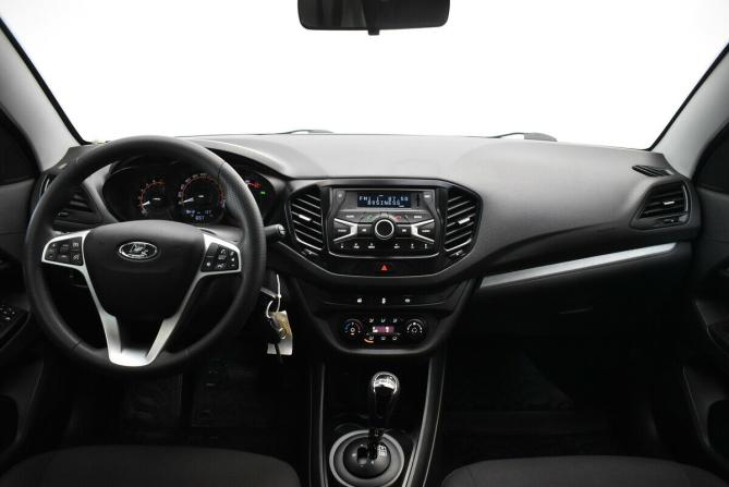 Lada (ВАЗ) Vesta I с пробегом 2018 года, цена 840 000 рублей, 76419 км, седан, Автокод Объявления