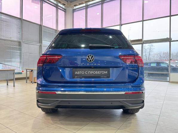Volkswagen Tiguan II Рестайлинг с пробегом 2021 года, цена 2 920 000 рублей, 152920 км, внедорожник, Автокод Объявления