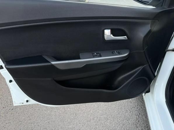 Kia Rio III с пробегом 2013 года, цена 898 000 рублей, 164320 км, седан, Автокод Объявления