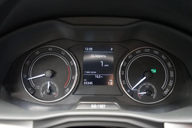 Skoda Rapid II с пробегом 2020 года, цена 1 790 000 рублей, 65330 км, лифтбек, Автокод Объявления