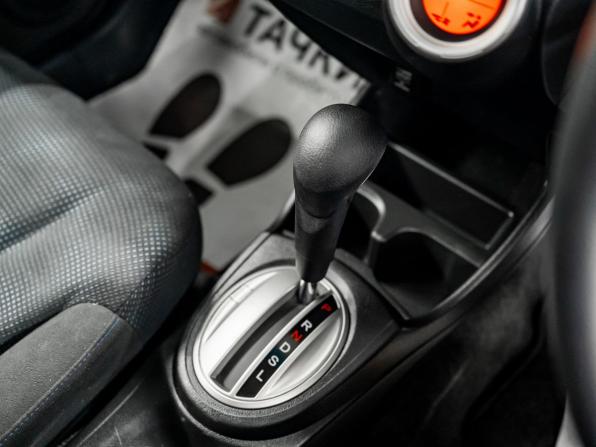 Honda Fit II с пробегом 2012 года, цена 975 000 рублей, 22367 км, хэтчбек, Автокод Объявления