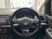 Volkswagen Sharan II Рестайлинг Новосибирск  - изображение 24