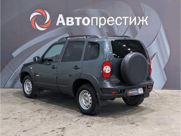 Chevrolet Niva I Рестайлинг с пробегом 2017 года, цена 690 000 рублей, 83768 км, внедорожник, Автокод Объявления