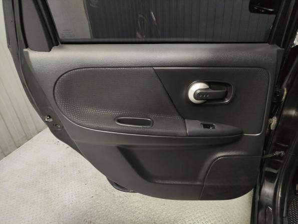 Nissan Note I Рестайлинг с пробегом 2012 года, цена 699 000 рублей, 165178 км, хэтчбек, Автокод Объявления