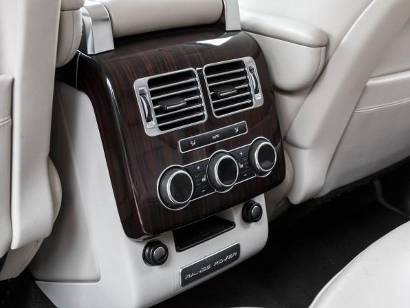Land Rover Range Rover IV с пробегом 2014 года, цена 3 450 000 рублей, 226584 км, внедорожник, Автокод Объявления